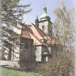 Kostel sv. Martina – tzv. „Dolní kostel“ je zasvěcený sv. Martinovi, patronu města. Kostel byl spálen a vydrancován nájezdy kuruců v r. 1680. Součástí interiéru je triptych  Valašské Madony od Adolfa Liebschera. Boční kaple sv. Barbory a sv. Jana Nepomuckého byly vystavěny v r. 1740.